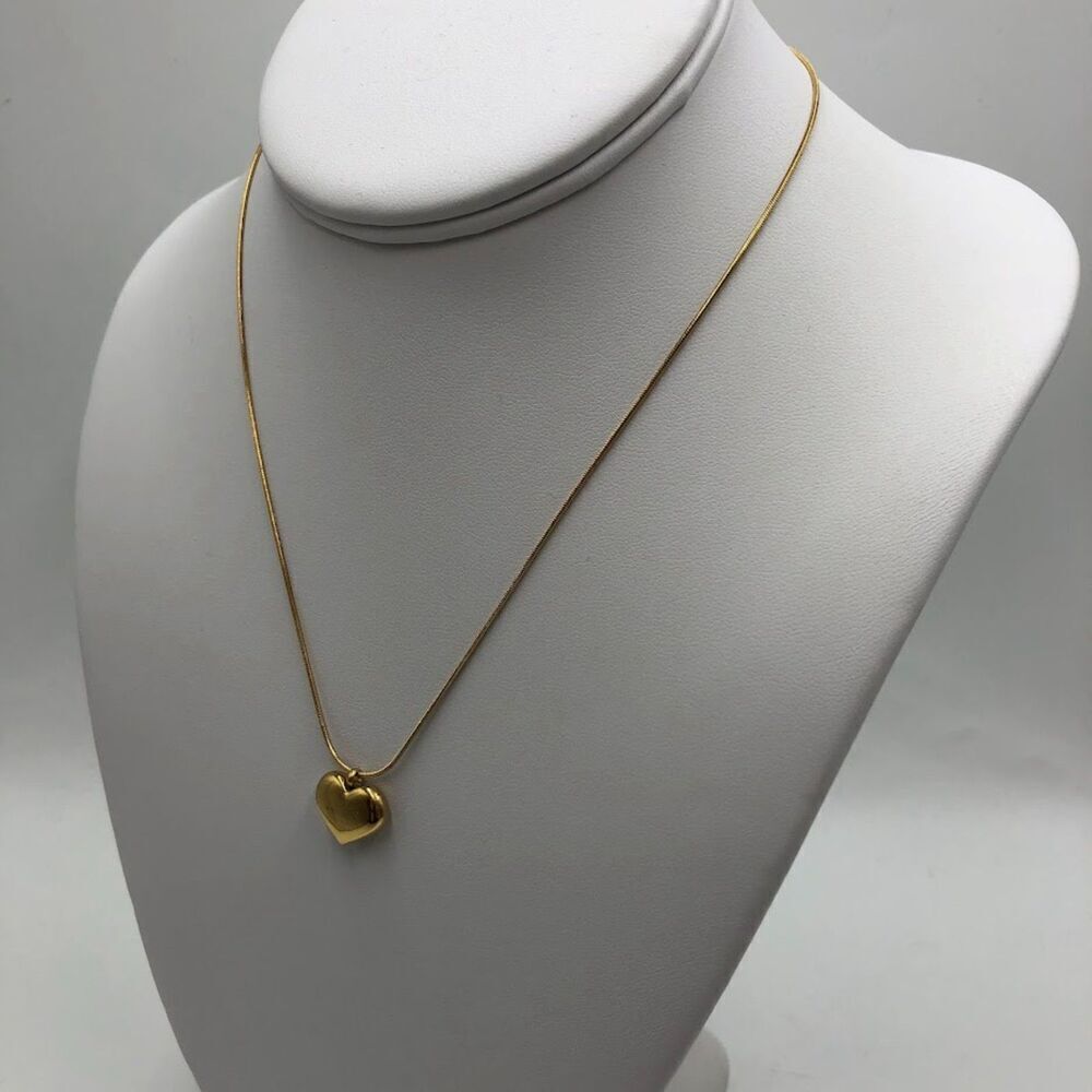 18K Gold Plated Women's Heart Necklace Waterproof Hypoallergenic Jewelry - Picture 6 of 11